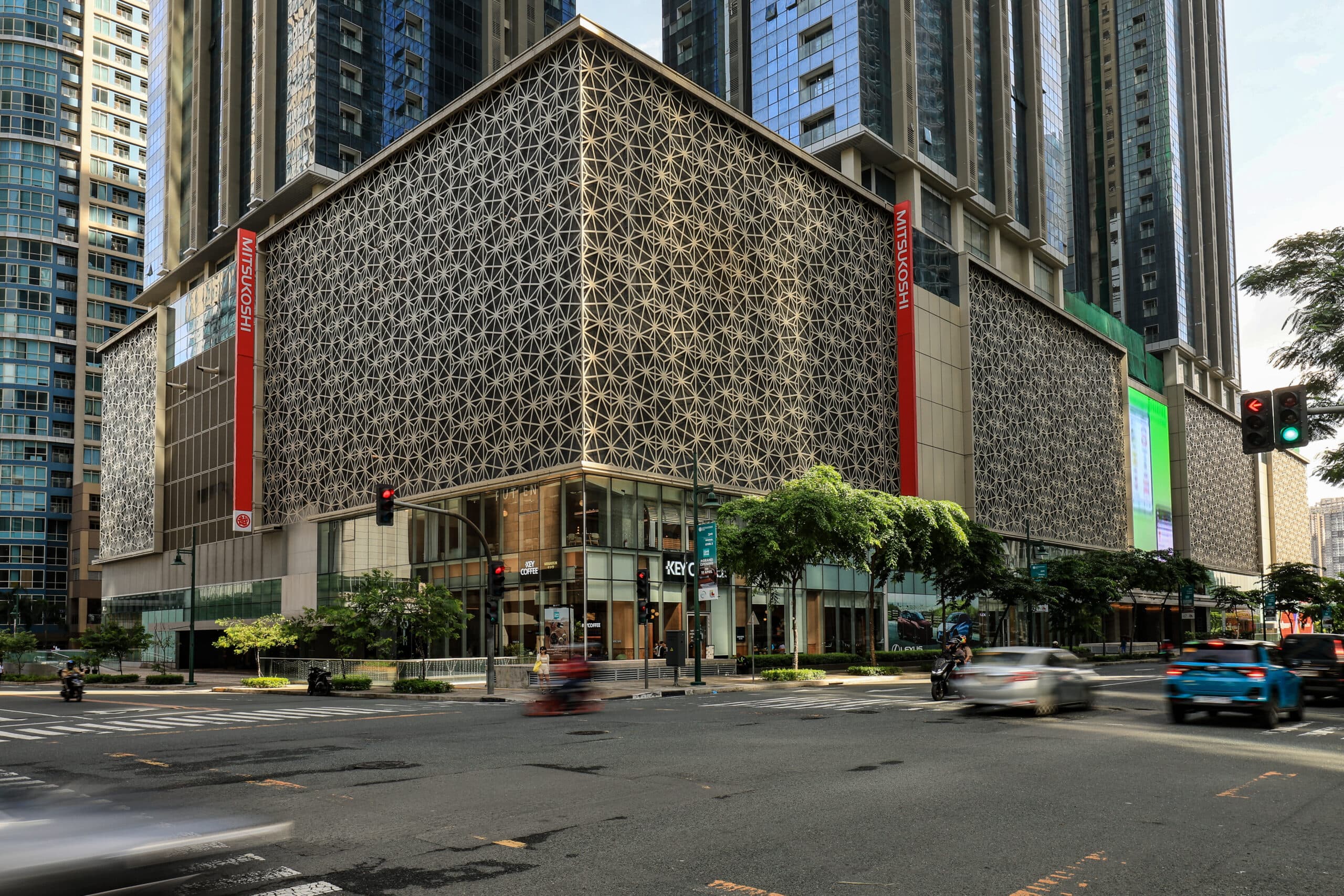 The Seasons Residences gallery 2